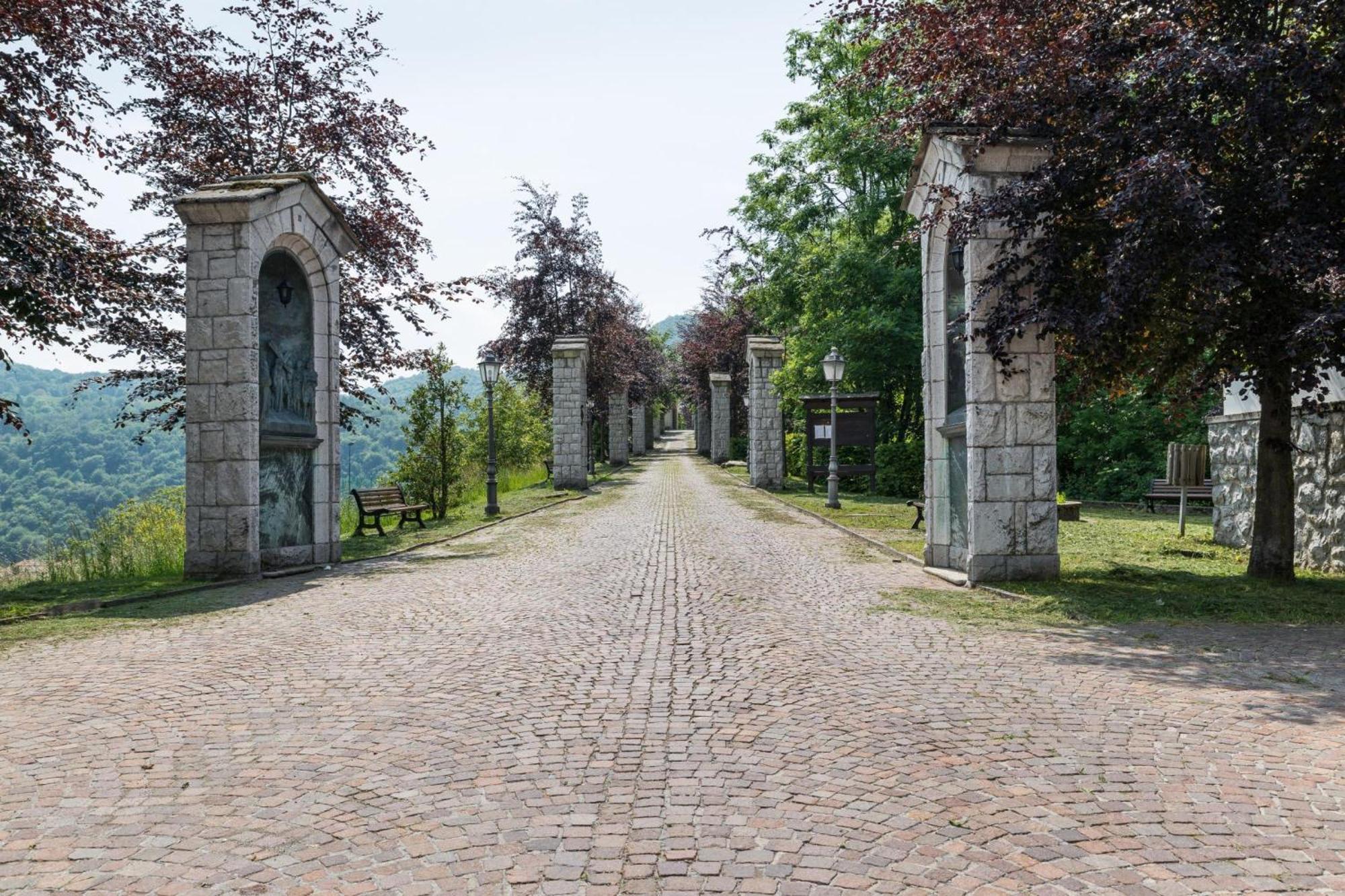 Villa Casa Busso Esino Lario Exterior foto