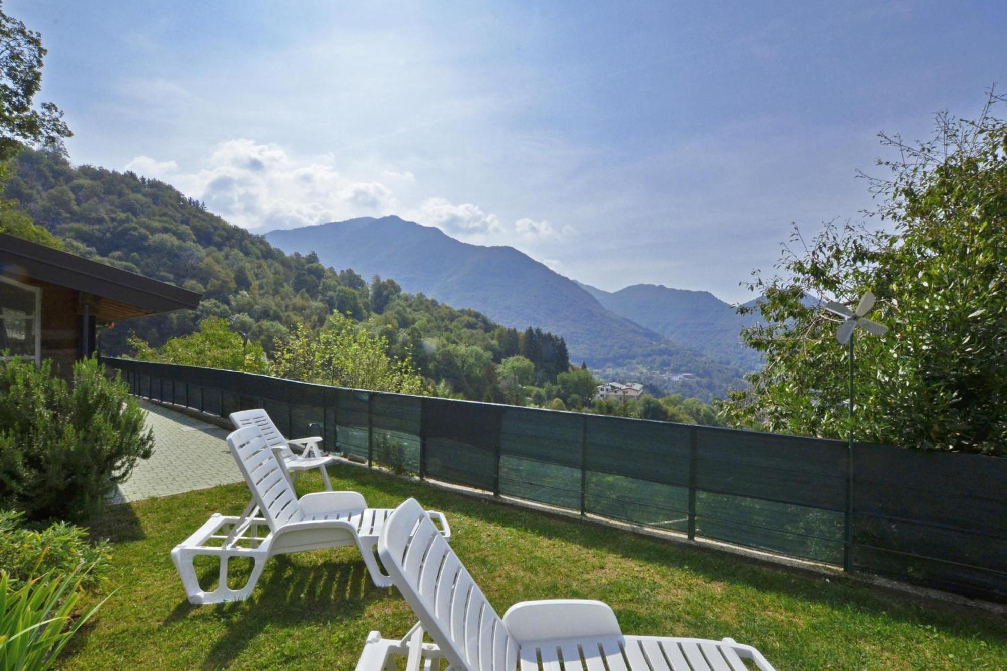 Villa Casa Busso Esino Lario Exterior foto