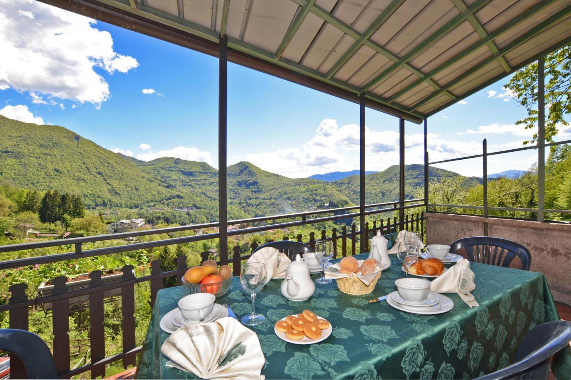 Villa Casa Busso Esino Lario Exterior foto